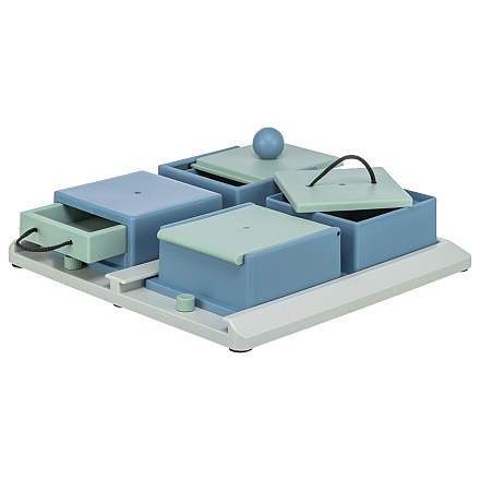 TRIXIE Dog Activity Poker Box 1